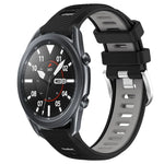 สายรัดนาฬิกาซิลิโคนหัวเข็มขัดเหล็กสองสีขนาด 22 มม. สำหรับ Samsung Galaxy Watch3 45mm, สำหรับ Samsung Galaxy Watch 46mm, สำหรับ Samsung Gear S3 Classic, สำหรับ Samsung Gear S3 Frontier