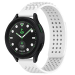 สายรัดนาฬิกาซิลิโคนรูระบายอากาศ 3D จุด ขนาด 20 มม. สำหรับ Samsung Galaxy Watch 6 Classic ขนาด 43 มม. สำหรับ Samsung Galaxy Watch 5 Pro Golf Edition สำหรับ Samsung Galaxy Watch 5 Golf Edition