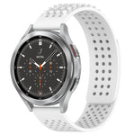 สายรัดนาฬิกาซิลิโคนรูระบายอากาศ 3D จุด ขนาด 20 มม. สำหรับ Samsung Galaxy Watch 4 ขนาด 44 มม. สำหรับ Samsung Galaxy Watch 4 ขนาด 40 มม. สำหรับ Samsung Galaxy Watch 4 Classic ขนาด 46 มม.