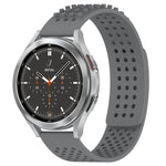 สายรัดนาฬิกาซิลิโคนรูระบายอากาศ 3D จุด ขนาด 20 มม. สำหรับ Samsung Galaxy Watch 4 ขนาด 44 มม. สำหรับ Samsung Galaxy Watch 4 ขนาด 40 มม. สำหรับ Samsung Galaxy Watch 4 Classic ขนาด 46 มม.