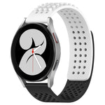 สายรัดนาฬิกาซิลิโคนรูระบายอากาศ 3D จุด ขนาด 20 มม. สำหรับ Samsung Galaxy Watch 4 ขนาด 44 มม. สำหรับ Samsung Galaxy Watch 4 ขนาด 40 มม. สำหรับ Samsung Galaxy Watch 4 Classic ขนาด 46 มม.