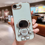 เคสโทรศัพท์ที่ยึดนักบินอวกาศชุบ Electroplating สำหรับ iPhone 17e / 16e, สำหรับ iPhone 17 Pro Max, สำหรับ iPhone 17 Pro, สำหรับ iPhone 17, สำหรับ iPhone Air, สำหรับ iPhone 16 Pro Max, สำหรับ iPhone 16 Pro, สำหรับ iPhone 16 Plus