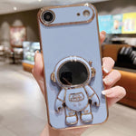 เคสโทรศัพท์ที่ยึดนักบินอวกาศชุบ Electroplating สำหรับ iPhone 17e / 16e, สำหรับ iPhone 17 Pro Max, สำหรับ iPhone 17 Pro, สำหรับ iPhone 17, สำหรับ iPhone Air, สำหรับ iPhone 16 Pro Max, สำหรับ iPhone 16 Pro, สำหรับ iPhone 16 Plus