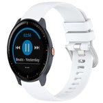 Liquid Glossy Silver Buckle Silicone Watch Band, For Garmin Vivomove Sport, For Garmin Venu 2 Plus, For Garmin Vivoactive3 / 3 Music, For Garmin Forerunner 158 / 55