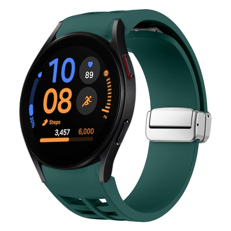 สายรัดนาฬิกาซิลิโคนพร้อมหัวเข็มขัดเงินแม่เหล็กพับได้ Richard สำหรับ Samsung Galaxy Watch FE ขนาด 40 มม., สำหรับ Samsung Galaxy Watch 5 Pro Golf Edition, สำหรับ Samsung Galaxy Watch 5 Golf Edition