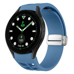 สายรัดนาฬิกาซิลิโคนพร้อมหัวเข็มขัดเงินแม่เหล็กพับได้ Richard สำหรับ Samsung Galaxy Watch FE ขนาด 40 มม., สำหรับ Samsung Galaxy Watch 5 Pro Golf Edition, สำหรับ Samsung Galaxy Watch 5 Golf Edition