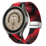 สายรัดนาฬิกาซิลิโคนพร้อมหัวเข็มขัดเงินแม่เหล็กพับได้ Richard สำหรับ Samsung Galaxy Watch 5 Pro ขนาด 45 มม., สำหรับ Samsung Galaxy Watch 7 ขนาด 40 / 44 มม., สำหรับ Samsung Galaxy Watch 6 Classic ขนาด 43 / 47 มม.
