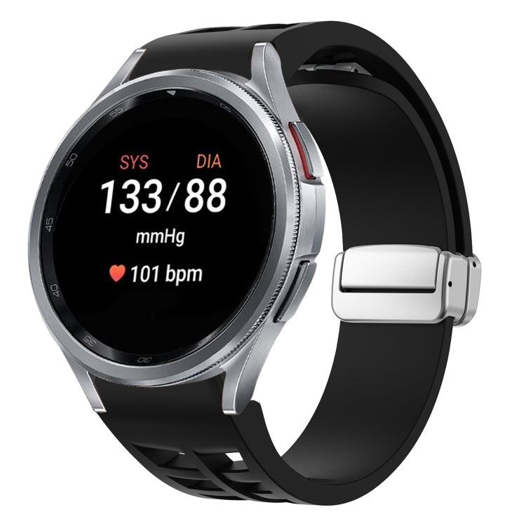 สายรัดนาฬิกาซิลิโคนพร้อมหัวเข็มขัดเงินแม่เหล็กพับได้ Richard สำหรับ Samsung Galaxy Watch 5 Pro ขนาด 45 มม., สำหรับ Samsung Galaxy Watch 7 ขนาด 40 / 44 มม., สำหรับ Samsung Galaxy Watch 6 Classic ขนาด 43 / 47 มม.