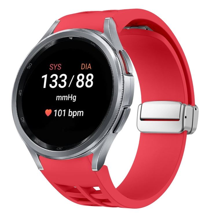 สายรัดนาฬิกาซิลิโคนพร้อมหัวเข็มขัดเงินแม่เหล็กพับได้ Richard สำหรับ Samsung Galaxy Watch 5 Pro ขนาด 45 มม., สำหรับ Samsung Galaxy Watch 7 ขนาด 40 / 44 มม., สำหรับ Samsung Galaxy Watch 6 Classic ขนาด 43 / 47 มม.