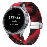 สายรัดนาฬิกาซิลิโคนพร้อมหัวเข็มขัดเงินแม่เหล็กพับได้ Richard สำหรับ Samsung Galaxy Watch 5 Pro ขนาด 45 มม., สำหรับ Samsung Galaxy Watch 7 ขนาด 40 / 44 มม., สำหรับ Samsung Galaxy Watch 6 Classic ขนาด 43 / 47 มม.