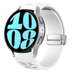 สายรัดนาฬิกาซิลิโคนพร้อมหัวเข็มขัดเงินแม่เหล็กพับได้ Richard สำหรับ Samsung Galaxy Watch 6 ขนาด 40 / 44 มม., สำหรับ Samsung Galaxy Watch 5 ขนาด 40 / 44 มม., สำหรับ Samsung Galaxy Watch 4 ขนาด 40 / 44 มม.