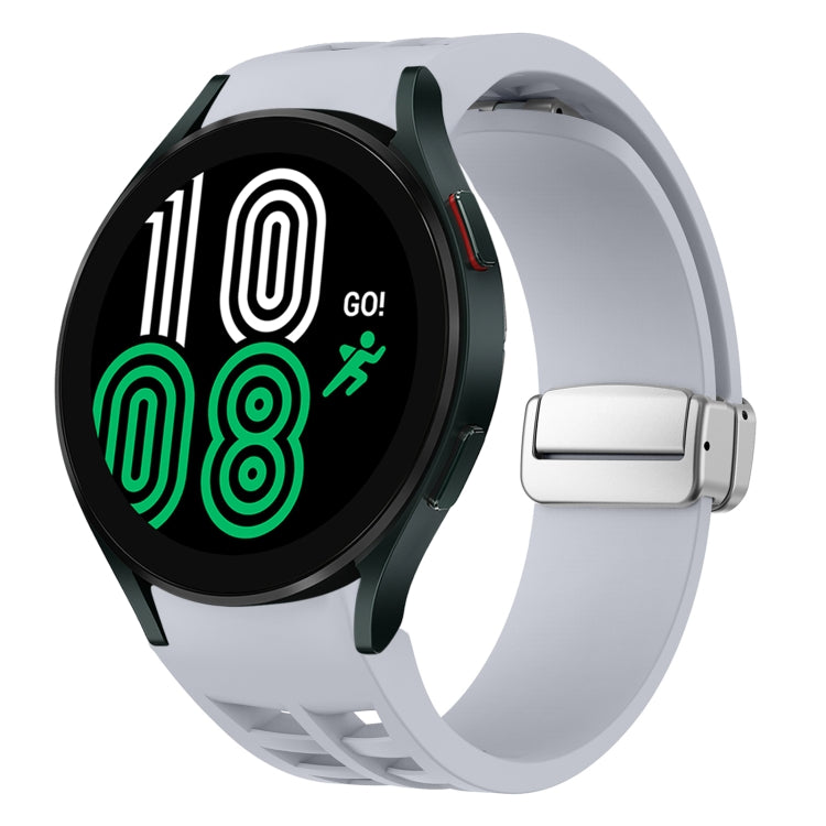 สายรัดนาฬิกาซิลิโคนพร้อมหัวเข็มขัดเงินแม่เหล็กพับได้ Richard สำหรับ Samsung Galaxy Watch 6 ขนาด 40 / 44 มม., สำหรับ Samsung Galaxy Watch 5 ขนาด 40 / 44 มม., สำหรับ Samsung Galaxy Watch 4 ขนาด 40 / 44 มม.