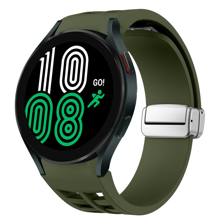 สายรัดนาฬิกาซิลิโคนพร้อมหัวเข็มขัดเงินแม่เหล็กพับได้ Richard สำหรับ Samsung Galaxy Watch 6 ขนาด 40 / 44 มม., สำหรับ Samsung Galaxy Watch 5 ขนาด 40 / 44 มม., สำหรับ Samsung Galaxy Watch 4 ขนาด 40 / 44 มม.