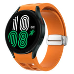 สายรัดนาฬิกาซิลิโคนพร้อมหัวเข็มขัดเงินแม่เหล็กพับได้ Richard สำหรับ Samsung Galaxy Watch 6 ขนาด 40 / 44 มม., สำหรับ Samsung Galaxy Watch 5 ขนาด 40 / 44 มม., สำหรับ Samsung Galaxy Watch 4 ขนาด 40 / 44 มม.