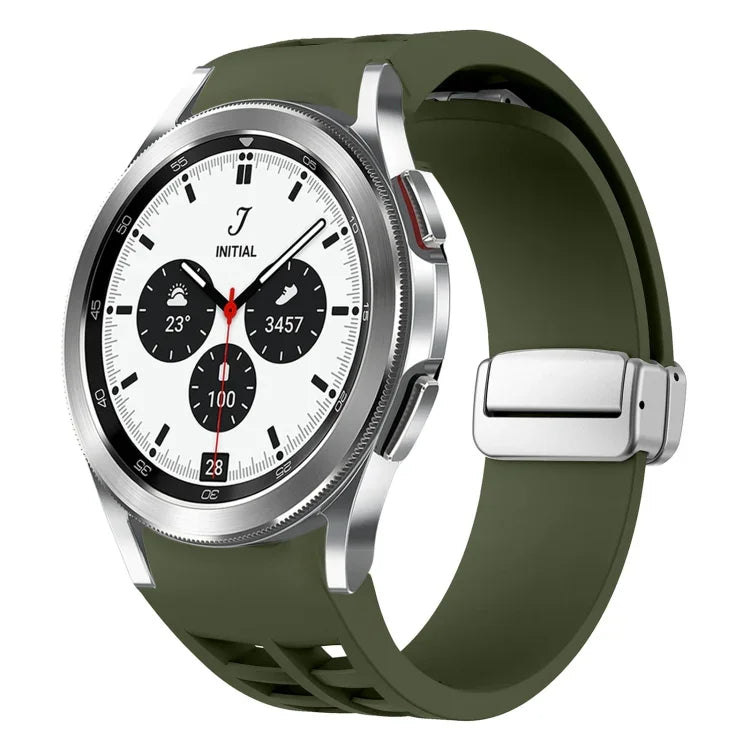 สายรัดนาฬิกาซิลิโคนหัวเข็มขัดพับแม่เหล็ก Richard สีเงิน สำหรับ Samsung Galaxy Watch 4 Classic 42 / 46mm
