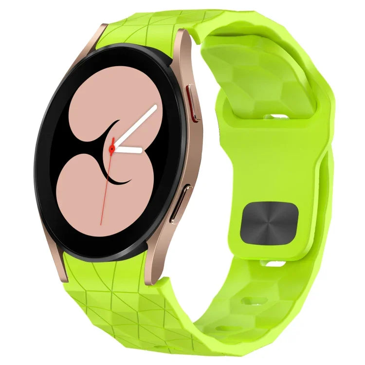 สายซิลิโคนหัวเข็มขัดกลับลายพื้นผิวฟุตบอล สำหรับ Samsung Galaxy Watch 4 44mm, สำหรับ Samsung Galaxy Watch 4 40mm, สำหรับ Samsung Galaxy Watch 4 Classic 46mm, สำหรับ Samsung Galaxy Watch 4 Classic 42mm