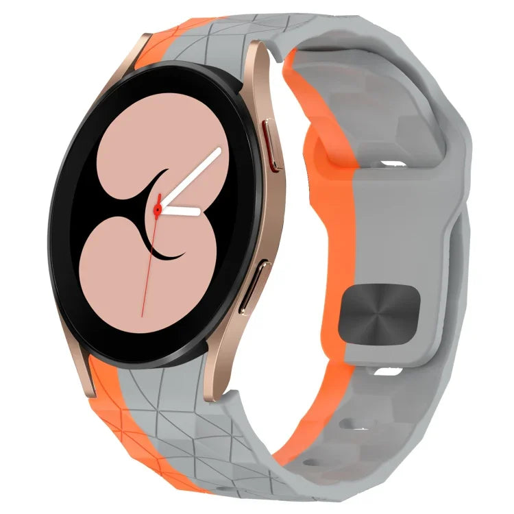 สายซิลิโคนหัวเข็มขัดกลับลายพื้นผิวฟุตบอล สำหรับ Samsung Galaxy Watch 4 44mm, สำหรับ Samsung Galaxy Watch 4 40mm, สำหรับ Samsung Galaxy Watch 4 Classic 46mm, สำหรับ Samsung Galaxy Watch 4 Classic 42mm