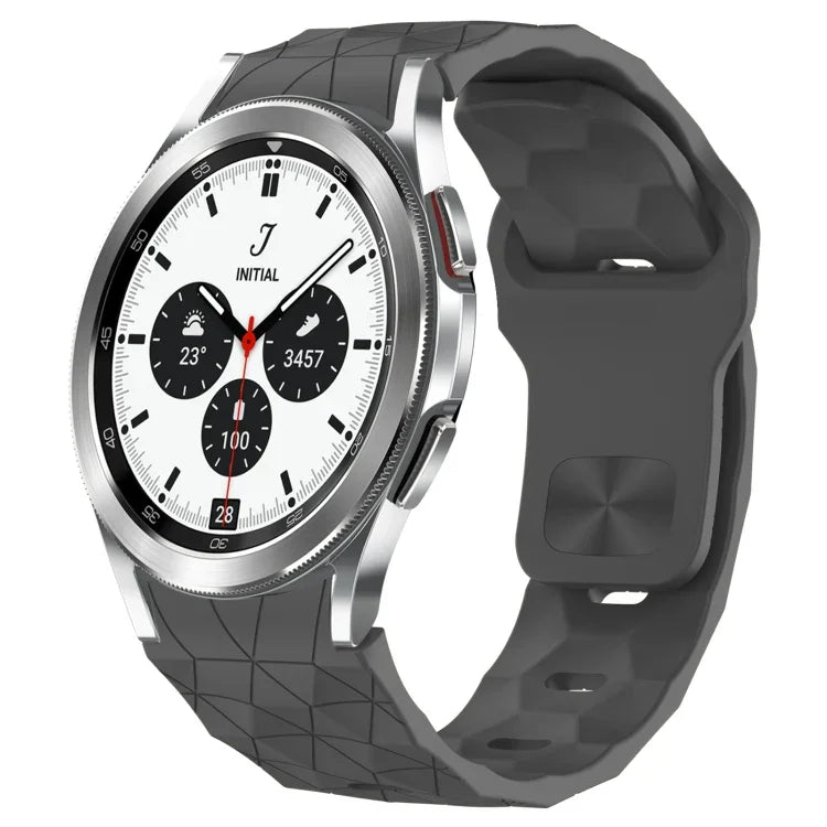 สายซิลิโคนหัวเข็มขัดกลับลายพื้นผิวฟุตบอล สำหรับ Samsung Galaxy Watch 4 44mm, สำหรับ Samsung Galaxy Watch 4 40mm, สำหรับ Samsung Galaxy Watch 4 Classic 46mm, สำหรับ Samsung Galaxy Watch 4 Classic 42mm