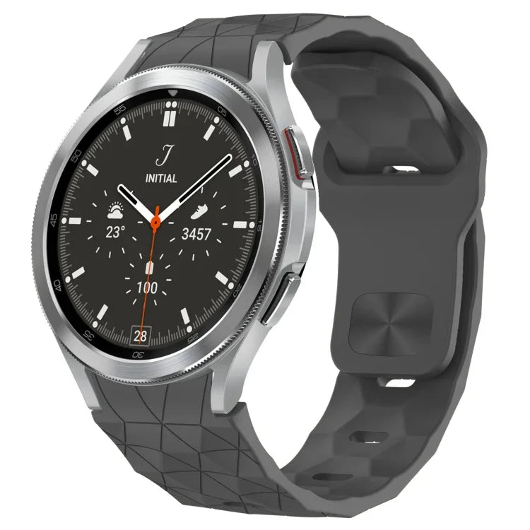 สายซิลิโคนหัวเข็มขัดกลับลายพื้นผิวฟุตบอล สำหรับ Samsung Galaxy Watch 4 44mm, สำหรับ Samsung Galaxy Watch 4 40mm, สำหรับ Samsung Galaxy Watch 4 Classic 46mm, สำหรับ Samsung Galaxy Watch 4 Classic 42mm