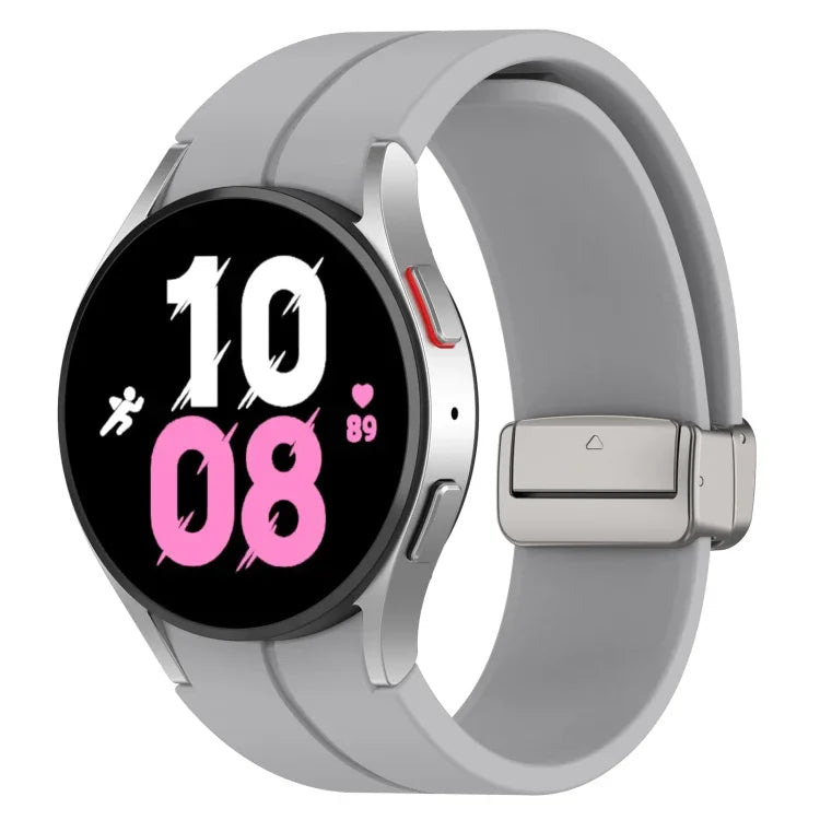 สายซิลิโคนหัวเข็มขัดเงินพับแม่เหล็ก สำหรับ Samsung Galaxy Watch FE 40mm, สำหรับ Samsung Galaxy Watch7 40 / 44mm