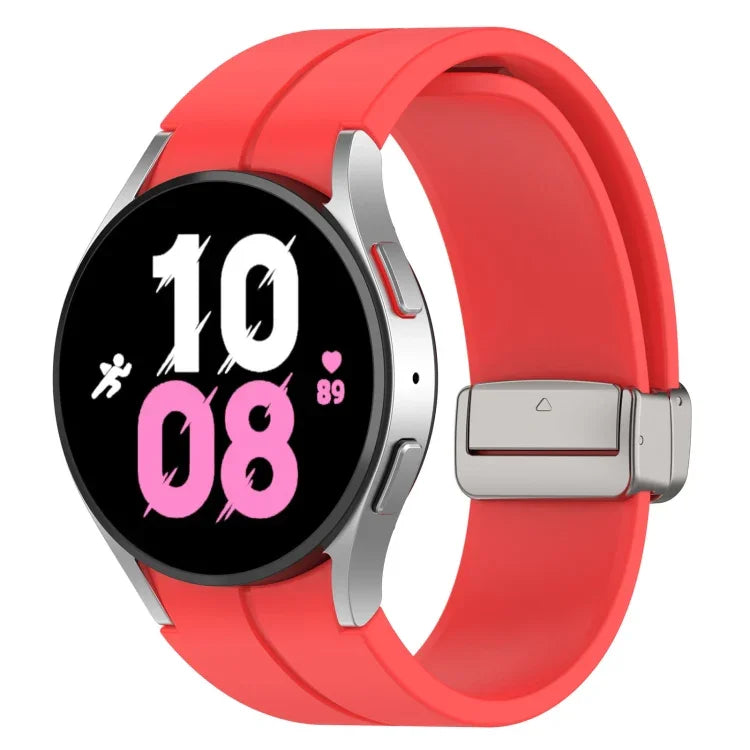สายซิลิโคนหัวเข็มขัดเงินพับแม่เหล็ก สำหรับ Samsung Galaxy Watch FE 40mm, สำหรับ Samsung Galaxy Watch7 40 / 44mm