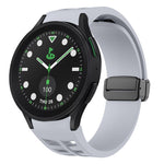 สายรัดนาฬิกาซิลิโคนแม่เหล็กพับหัวล็อกสีดำ Richard สำหรับ Samsung Galaxy Watch 6 ขนาด 40 / 44 มม. สำหรับ Samsung Galaxy Watch 5 Pro Golf Edition สำหรับ Samsung Galaxy Watch 5 Golf Edition