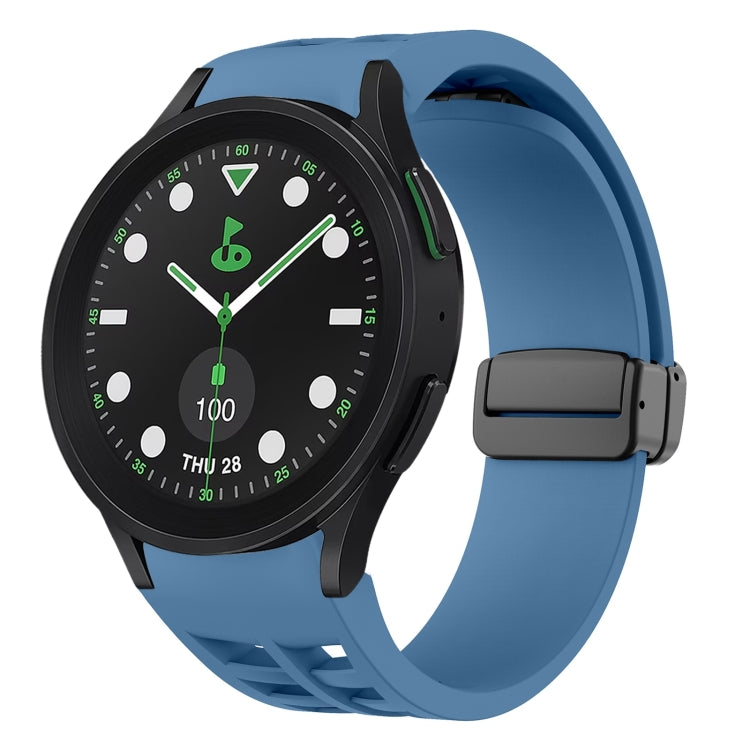 สายรัดนาฬิกาซิลิโคนแม่เหล็กพับหัวล็อกสีดำ Richard สำหรับ Samsung Galaxy Watch 6 ขนาด 40 / 44 มม. สำหรับ Samsung Galaxy Watch 5 Pro Golf Edition สำหรับ Samsung Galaxy Watch 5 Golf Edition