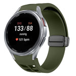 สายรัดนาฬิกาซิลิโคนแม่เหล็กพับหัวล็อกสีดำ Richard สำหรับ Samsung Galaxy Watch FE ขนาด 40 มม. สำหรับ Samsung Galaxy Watch 7 ขนาด 40 / 44 มม. สำหรับ Samsung Galaxy Watch 6 Classic ขนาด 43 / 47 มม.