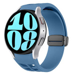 สายรัดนาฬิกาซิลิโคนแม่เหล็กพับหัวล็อกสีดำ Richard สำหรับ Samsung Galaxy Watch 6 ขนาด 40 / 44 มม. สำหรับ Samsung Galaxy Watch 5 Pro Golf Edition สำหรับ Samsung Galaxy Watch 5 Golf Edition