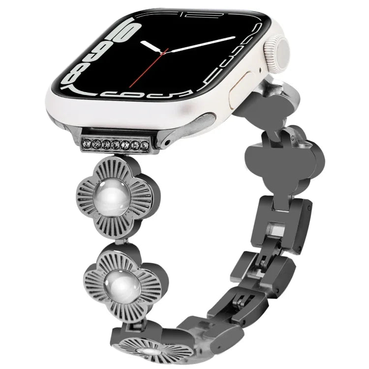 สายรัดนาฬิกาโลหะแบบปลดเร็วลายใบโคลเวอร์สี่แฉก สำหรับ Apple Watch SE 2022 44mm, สำหรับ Apple Watch Series 7 41mm, สำหรับ Apple Watch Series 7 45mm, สำหรับ Apple Watch Series 6 40mm, สำหรับ Apple Watch Series 6 44mm, สำหรับ Apple Watch Series 5 44mm