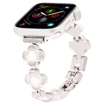 สายรัดนาฬิกาโลหะแบบปลดเร็วลายใบโคลเวอร์สี่แฉก สำหรับ Apple Watch SE 2022 44mm, สำหรับ Apple Watch Series 7 41mm, สำหรับ Apple Watch Series 7 45mm, สำหรับ Apple Watch Series 6 40mm, สำหรับ Apple Watch Series 6 44mm, สำหรับ Apple Watch Series 5 44mm