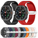 สายซิลิโคนพร้อมหัวเข็มขัดพับแม่เหล็กสีเงินสำหรับ Samsung Galaxy Watch Ultra 47มม. / Ultra 2025 Groove