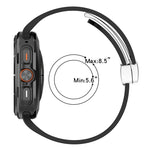 สายซิลิโคนพร้อมหัวเข็มขัดพับแม่เหล็กสีเงินสำหรับ Samsung Galaxy Watch Ultra 47มม. / Ultra 2025 Groove