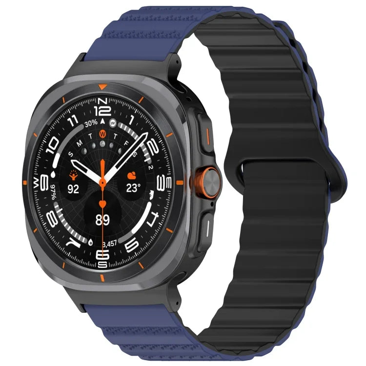 สายซิลิโคนแม่เหล็กลายจุดสองสีสำหรับ Samsung Galaxy Watch Ultra 47มม.