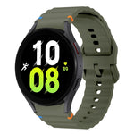 สายรัดนาฬิกาซิลิโคนลายคลื่นเย็บ สำหรับ Samsung Galaxy Watch 7 ขนาด 40 / 44 มม., สำหรับ Samsung Galaxy Watch 6 Classic, สำหรับ Samsung Galaxy Watch 6 ขนาด 40 / 44 มม., สำหรับ Samsung Galaxy Watch 5 ขนาด 40 / 44 มม.