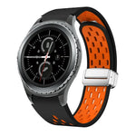 สายรัดนาฬิกาซิลิโคนพับหัวเข็มขัดแม่เหล็กสีเงินสองสี สำหรับ Samsung Galaxy Watch 3 41 มม., สำหรับ Samsung Galaxy Watch Active, สำหรับ Samsung Galaxy Watch 42 มม., สำหรับ Samsung Gear S2 Classic