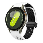 สายซิลิโคนพับแม่เหล็กสองสีพร้อมหัวเข็มขัดสีดำ สำหรับ Samsung Galaxy Watch 7 40 / 44มม., สำหรับ Samsung Galaxy Watch 5 40 / 44มม., สำหรับ Samsung Galaxy Watch 4 40 / 44มม., สำหรับ Samsung Galaxy Watch 4 Classic 42 / 46มม.
