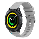 สายรัดนาฬิกาซิลิโคนเย็บลายจุดคลื่น ขนาด 20 มม. สำหรับ Samsung Galaxy Gear Sport สำหรับ Samsung Galaxy Watch Active 2 สำหรับ Samsung Galaxy Watch3 ขนาด 41 มม. สำหรับ Samsung Galaxy Watch Active