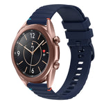 สายรัดนาฬิกาซิลิโคนเย็บลายจุดคลื่น ขนาด 20 มม. สำหรับ Samsung Galaxy Gear Sport สำหรับ Samsung Galaxy Watch Active 2 สำหรับ Samsung Galaxy Watch3 ขนาด 41 มม. สำหรับ Samsung Galaxy Watch Active