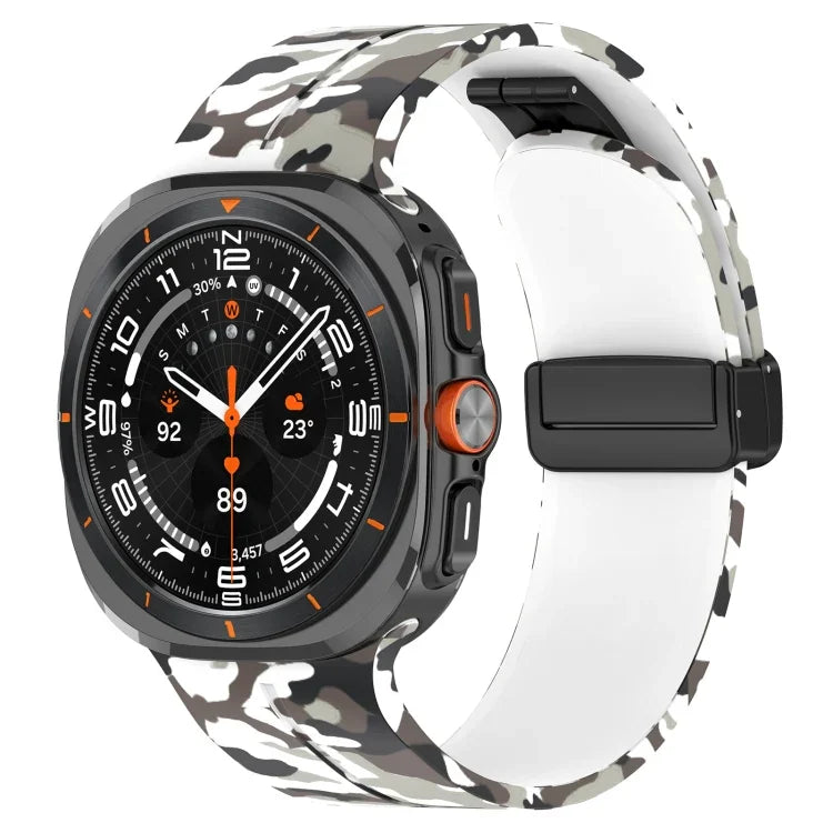 สายรัดนาฬิกาซิลิโคนพร้อมหัวเข็มขัดพับแม่เหล็ก สำหรับ Samsung Galaxy Watch Ultra 47mm