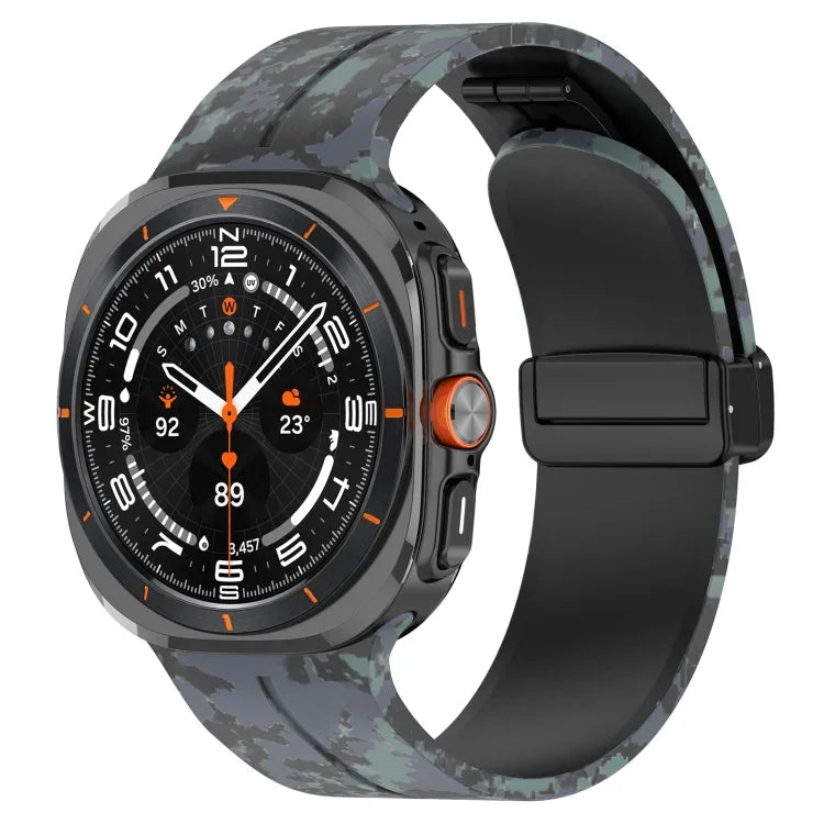 สายรัดนาฬิกาซิลิโคนพร้อมหัวเข็มขัดพับแม่เหล็ก สำหรับ Samsung Galaxy Watch Ultra 47mm