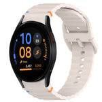 สายรัดนาฬิกาซิลิโคนลายเม็ดคลื่นเย็บพร้อมระบบปลดเร็ว สำหรับ Samsung Galaxy Watch FE ขนาด 40 มม., สำหรับ Samsung Galaxy Watch 7 ขนาด 44 มม., สำหรับ Samsung Galaxy Watch 7 ขนาด 40 มม., สำหรับ Samsung Galaxy Watch 6 Classic ขนาด 47 มม.