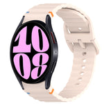 สายรัดนาฬิกาซิลิโคนลายเม็ดคลื่นเย็บพร้อมระบบปลดเร็ว สำหรับ Samsung Galaxy Watch 6 ขนาด 44 มม., สำหรับ Samsung Galaxy Watch 6 ขนาด 40 มม., สำหรับ Samsung Galaxy Watch 6 Classic ขนาด 43 มม., สำหรับ Samsung Galaxy Watch 5 Pro Golf Edition