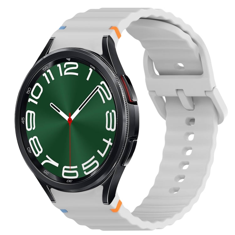 สายรัดนาฬิกาซิลิโคนลายเม็ดคลื่นเย็บพร้อมระบบปลดเร็ว สำหรับ Samsung Galaxy Watch 6 ขนาด 44 มม., สำหรับ Samsung Galaxy Watch 6 ขนาด 40 มม., สำหรับ Samsung Galaxy Watch 6 Classic ขนาด 43 มม., สำหรับ Samsung Galaxy Watch 5 Pro Golf Edition