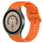 สายรัดนาฬิกาซิลิโคนลายเม็ดคลื่นเย็บพร้อมระบบปลดเร็ว สำหรับ Samsung Galaxy Watch 5 Golf Edition, สำหรับ Samsung Galaxy Watch 5 ขนาด 44 มม., สำหรับ Samsung Galaxy Watch 5 Pro ขนาด 45 มม., สำหรับ Samsung Galaxy Watch 5 ขนาด 40 มม.