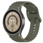 สายรัดนาฬิกาซิลิโคนลายเม็ดคลื่นเย็บพร้อมระบบปลดเร็ว สำหรับ Samsung Galaxy Watch 5 Golf Edition, สำหรับ Samsung Galaxy Watch 5 ขนาด 44 มม., สำหรับ Samsung Galaxy Watch 5 Pro ขนาด 45 มม., สำหรับ Samsung Galaxy Watch 5 ขนาด 40 มม.