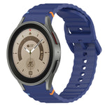 สายรัดนาฬิกาซิลิโคนลายเม็ดคลื่นเย็บพร้อมระบบปลดเร็ว สำหรับ Samsung Galaxy Watch 5 Golf Edition, สำหรับ Samsung Galaxy Watch 5 ขนาด 44 มม., สำหรับ Samsung Galaxy Watch 5 Pro ขนาด 45 มม., สำหรับ Samsung Galaxy Watch 5 ขนาด 40 มม.