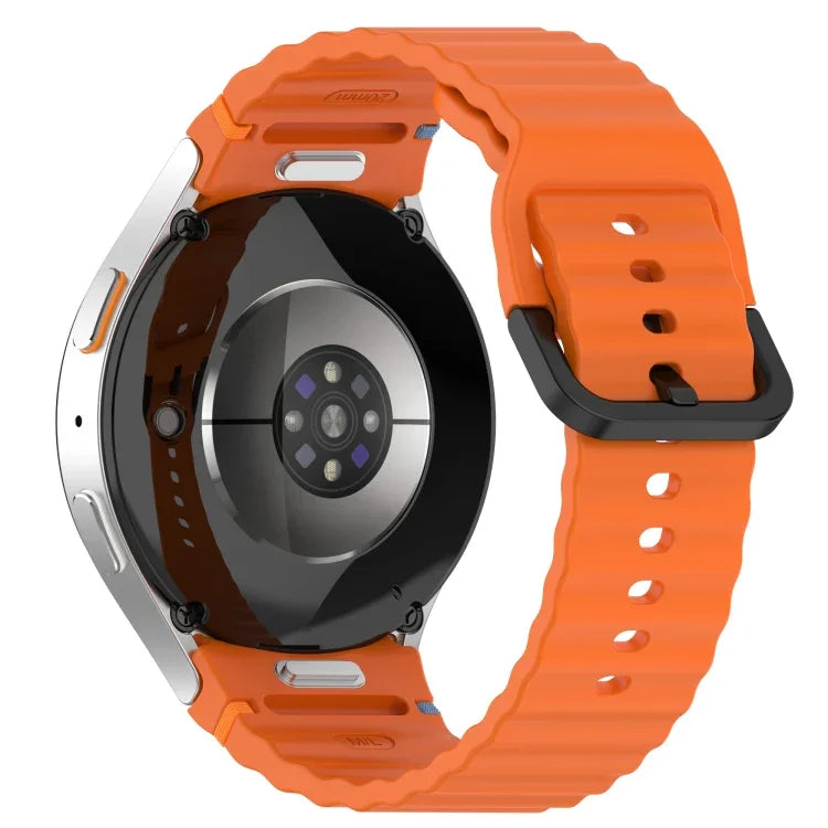 สายซิลิโคนลายเกรนคลื่นเย็บพร้อมบัคเคิลสีดำ สำหรับ Samsung Galaxy Watch 5 40 / 44 มม., สำหรับ Samsung Galaxy Watch 5 Pro, สำหรับ Samsung Galaxy Watch 4 40 / 44 มม., สำหรับ Samsung Galaxy Watch 4 Classic 42 / 46 มม.