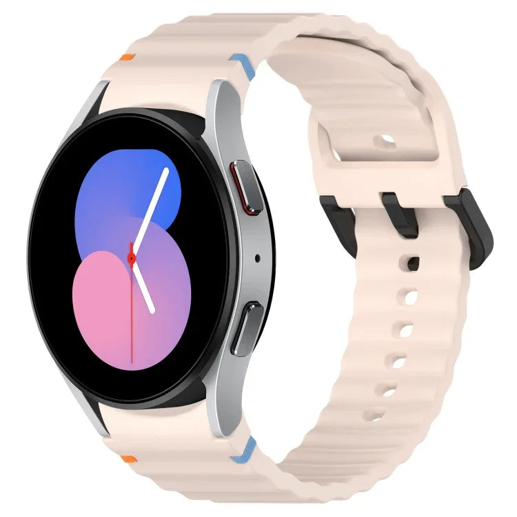สายซิลิโคนลายเกรนคลื่นเย็บพร้อมบัคเคิลสีดำ สำหรับ Samsung Galaxy Watch 5 40 / 44 มม., สำหรับ Samsung Galaxy Watch 5 Pro, สำหรับ Samsung Galaxy Watch 4 40 / 44 มม., สำหรับ Samsung Galaxy Watch 4 Classic 42 / 46 มม.