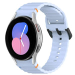 สายซิลิโคนลายเกรนคลื่นเย็บพร้อมบัคเคิลสีดำ สำหรับ Samsung Galaxy Watch 5 40 / 44 มม., สำหรับ Samsung Galaxy Watch 5 Pro, สำหรับ Samsung Galaxy Watch 4 40 / 44 มม., สำหรับ Samsung Galaxy Watch 4 Classic 42 / 46 มม.